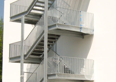 Stahltreppen 16