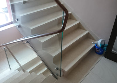 Stahltreppen 18